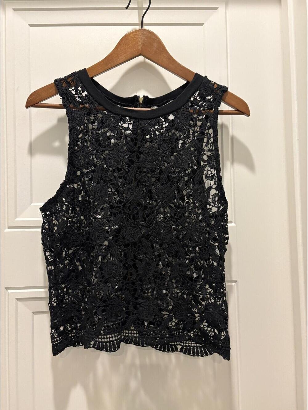VTG Y2K Charlotte Russe Black Crochet Top Crew Neck Tank Floral Womens M Zip USA